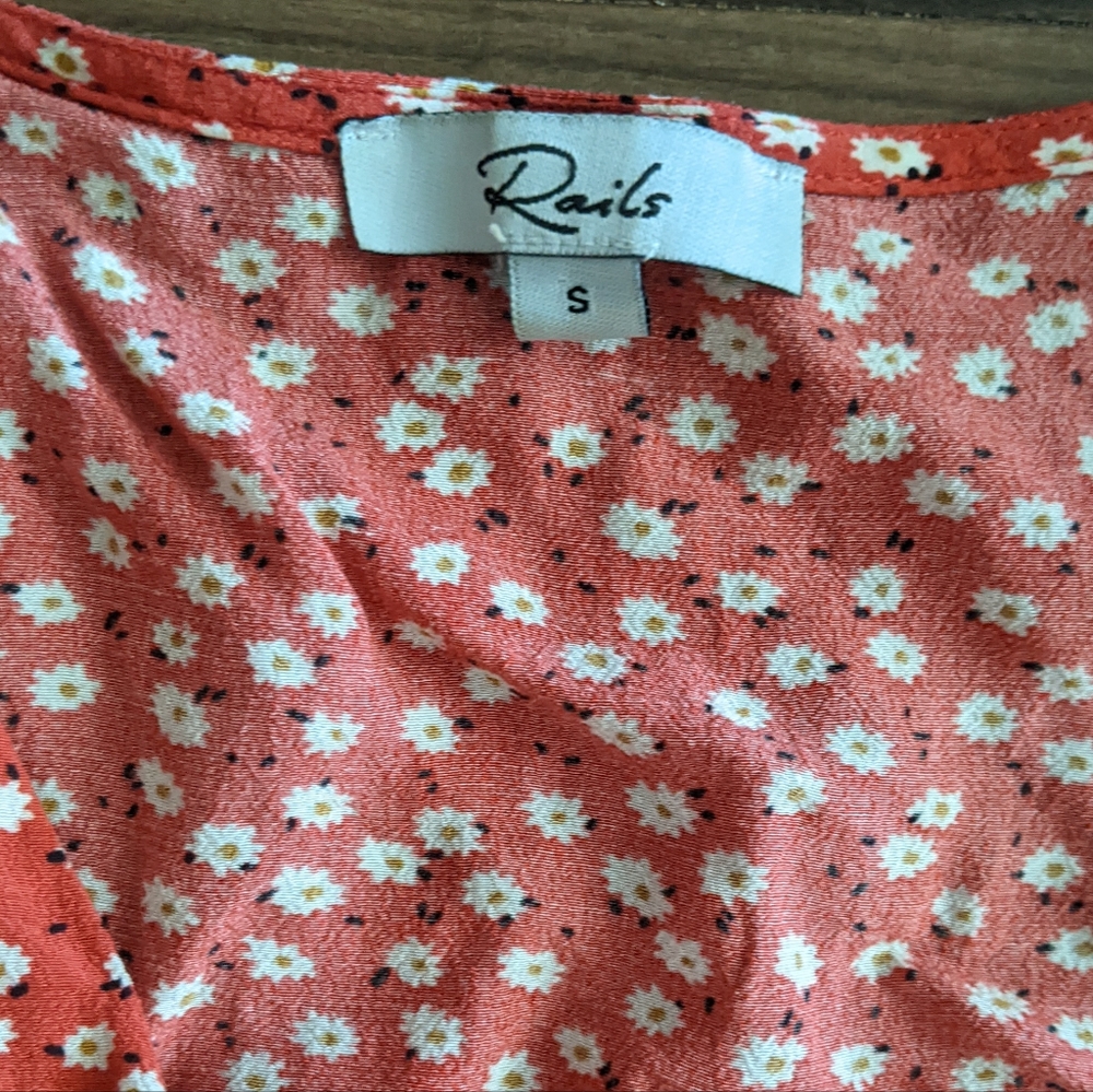 Rails - Amelia Blouse Tie Sleeves Button-Up | Size Small | Carmine Daisy Red - Picture 13 of 14